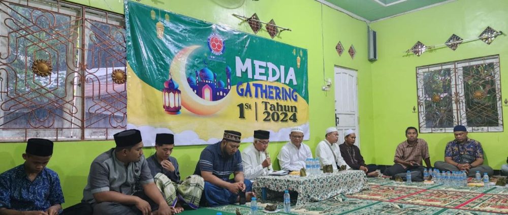 gathering1