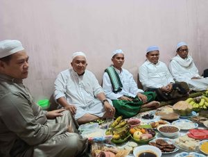 Wakil Ketua DPRD Tanah Bumbu saat hadiri haul Datuk Kelampayan