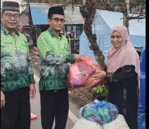 Ketua Perkumpulan Guru Madrasah Indonesia (PGMI) Balangan Edy Junaidi, didampingi Sekretaris Tajudin Noor, dan Bendahara Eliyana.