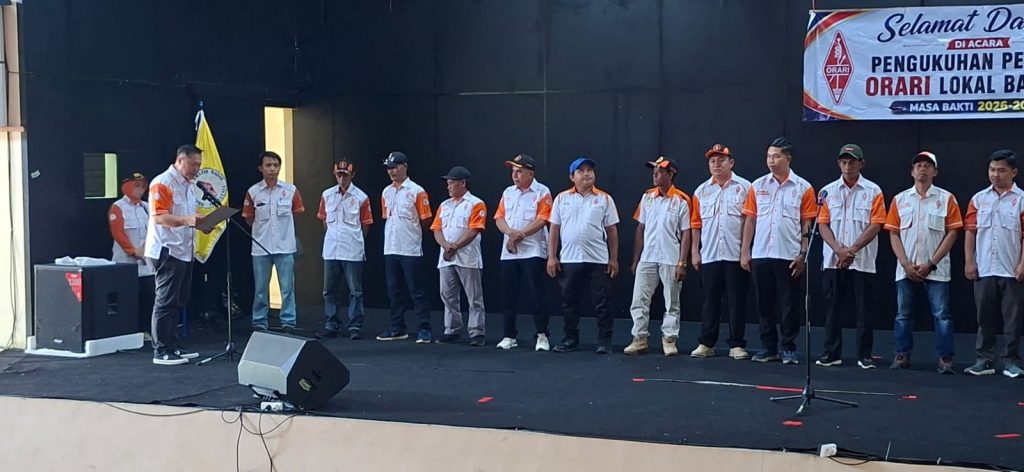 Pengukuhan Pengurus ORARI Lokal Balangan masa bakti 2026-2029 di Gedung Budaya, Paringin, Minggu (14/6/2026)