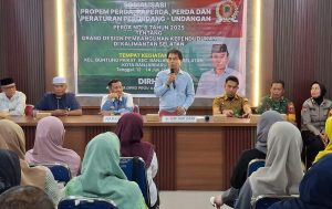 Anggota DPRD Kalsel, Dirham Zain, saat sosialisasi Perda Nomor 6 Tahun 2025 tentang Grand Design Pembangunan Kependudukan